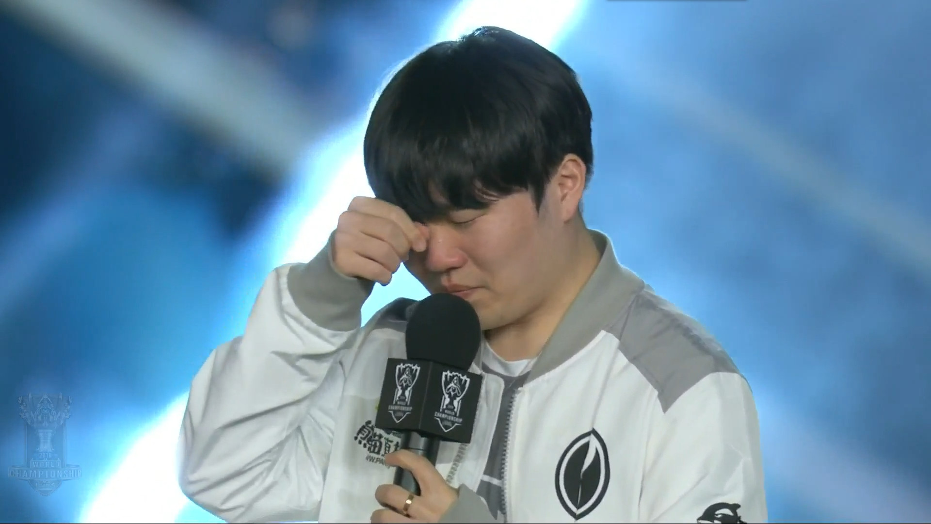 Faker谈游戏环境：单排没以前有趣，没有那种翻盘的情况了